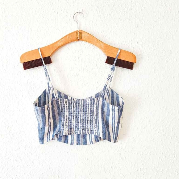 Pull & Bear Blue & White Stripe Crop Top & Short Coord Set - Picture 4 of 5